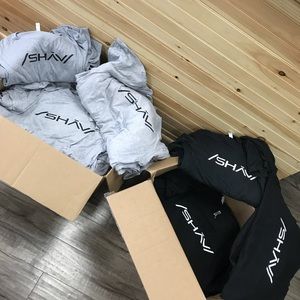 Meet your Posher, Raymond